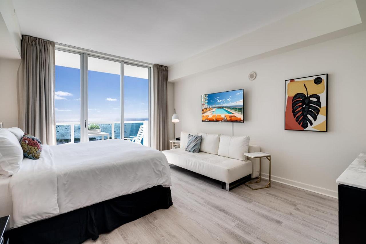 Ocean View Balcony Steps From Restaurants, Peacock Park & Marina Ferienhaus Miami